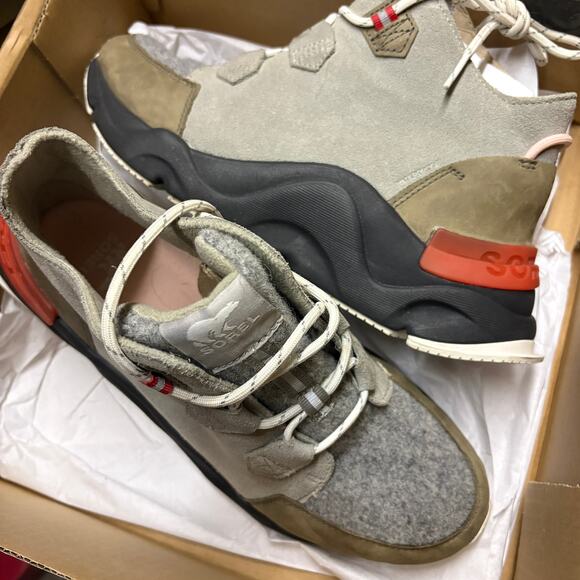 Sorel Kinetic Renegade Waterproof Boots 11 Alpine Gray Suede Ankle Booties - Picture 8 of 9